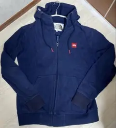 THE NORTH FACE ネイビー パーカーのサムネイル