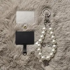 【RANDA購入】パール風スマホチェーン／ハンドストラップ