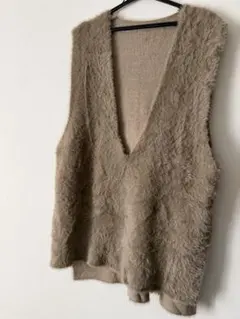 チャオパニック　ベージュ Vネック ニットベスト