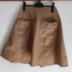 リボンポケット付き ベージュ ひざ丈スカートのサムネイル