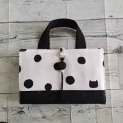 レビューブックカバー　ドット