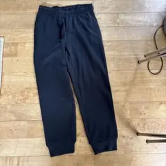 Item thumbnail for item e64eeb71-73f6-437b-bbe9-5775228f2ed0