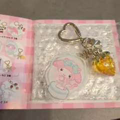 値下げサンリオきらきらフルーツチャーム　マイメロ