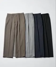 UNIQLO C タックワイドテーパードパンツ　BLACK