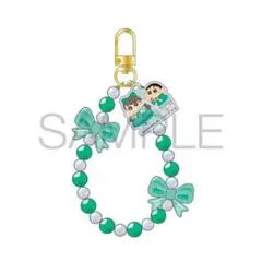 FRUITS ZIPPER×クレヨンしんちゃん 三角ミニポーチ 櫻井 優衣 - メルカリ