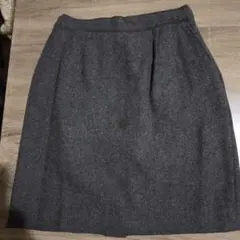 レディース冬用タイトスカート。ウエスト66