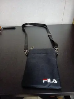 FILA ショルダーバッグ ブラック