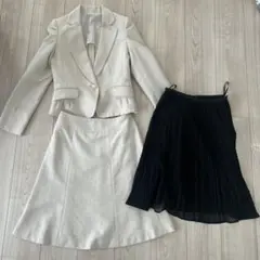 ホワイトジョーラ　レディーススーツ　フォーマル３点セットM