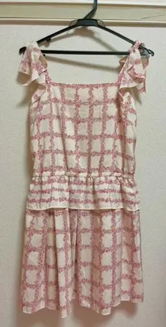 ウィルセレクション　ワンピース　ディズニー　ミニー花柄