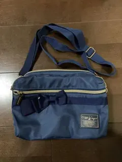 ポンポネット ショルダーバッグ　リボン　ネイビー