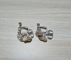Baccarat クリスタル イヤーカフ ハートチャーム セット - メルカリ