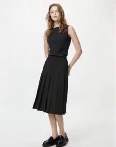 【美品】UNIQLO ワイドプリーツミディスカート M ブラック