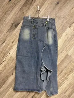 フリルスリットデニムロングスカート