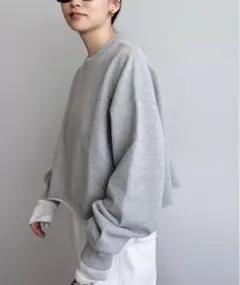 ドゥーズィエムクラス スウェット