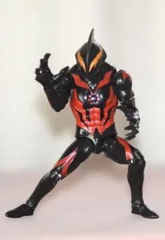 ウルトラマン ベリアル 宇宙牢獄解放 ver ウルトラ怪獣シリーズ - メルカリ