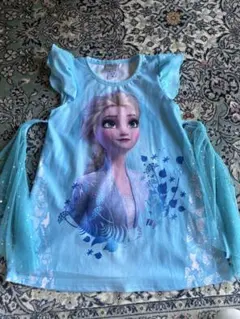 エルサ プリント ノースリーブワンピース 水色