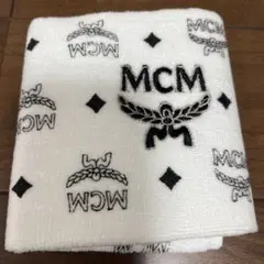 【未使用品】MCM タオルチーフ　ホワイト