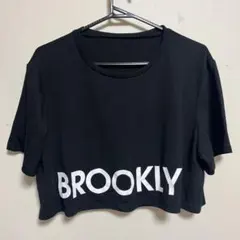 SHEIN プリント ブラック クロップドTシャツ