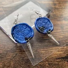 ピアス イヤリング ハンドメイド 青 黒 大ぶり 薔薇 バラ シルバー 花 軽い
