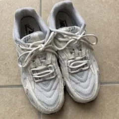 New Balance 725 ホワイト/グレー スニーカー