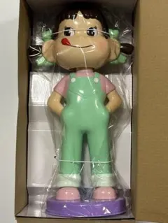 ペコちゃん人形　ミントグリーン Amazon.co.jp: 不二家 ペコちゃん 首振り人形 約30cm ミント