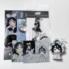 ユーリ!!! on ICE フェア SD BIG アクリルスタンド 水着　12点 ユーリ!!! on ICE フェア SD BIG アクリルスタンド 水着 12点 - メルカリ