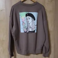 くすみカラー トレーナーのサムネイル