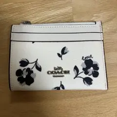新品✨COACH コーチ 小銭入れ カードケース フローラル 花柄 ドット柄