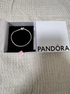 PANDORA ブレスレット