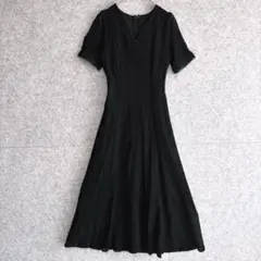 【グレイル GRL】 総レース Vネック Aライン フレア ワンピース M