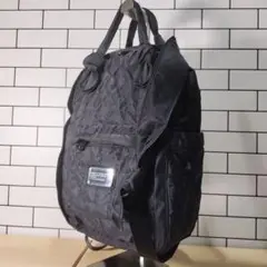 極美品 MARC BY MARC JACOBSブラック リュック キルティング