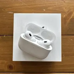 AirPods Pro （第2世代）USB-C 充電ケース、ボックス、付属品付き