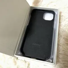 DEMIU デミュウ　iPhone15plus ブラック　スマホケース