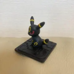 ポケモン　モンコレget ブラッキー　ミニフィギュア