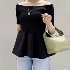 【完売品】CFCL POTTERY HS OFF SHOULDER トップス　黒のサムネイル
