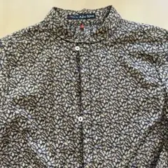 パラスパレス　おみの木柄長袖シャツのサムネイル