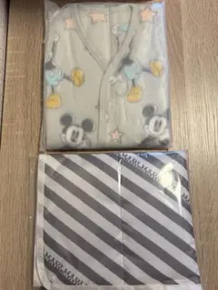 ミッキーマウス スリーパーとおむつ替えシートのセット