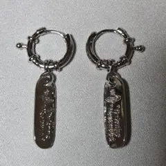 【匿名発送】タグ ロゴ フープピアス シルバー