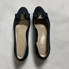 2026年最新】Salvatore Ferragamo カラー：ネイビー系 レディース
