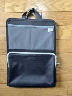 Item thumbnail for item e2fae5b4-b4e7-4539-a7d8-44eb873fed05