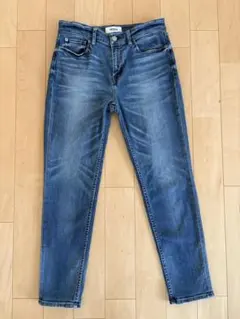 Item thumbnail for item 83070481-4a90-4a07-bb37-4b04dc0b365a