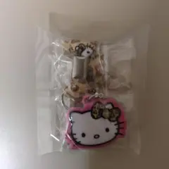 【新品未使用】ハローキティ ネックストラップ　 ヒョウ柄