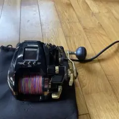 【超メルカリ市値下げ】シマノ　電動リール　BeastMaster MD 6000 超メルカリ市値下げ】シマノ 電動リール BeastMaster MD 6000 2025年