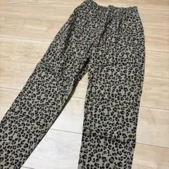 ヒョウ柄カジュアルパンツ　WEGO Mサイズ
