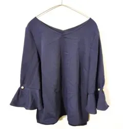 JUSGLITTY ジャスグリッティー　タックパール袖フレアブラウス　ネイビー