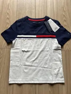 【新品】TOMMY HILFIGER Tシャツ S/P (6-7歳)
