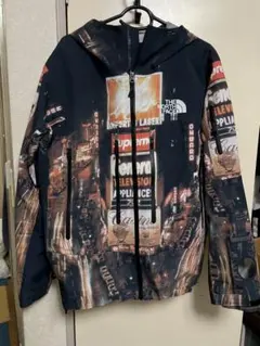 コ*君様 キムタク着 Supreme The North Face マウンテンジ - メルカリ