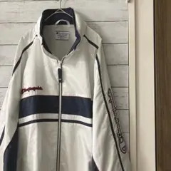 champion チャンピオン　ナイロンジャケット　収納フード付　古着屋購入