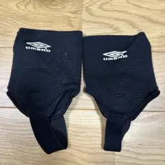 UMBRO アンクルガード　ブラック　2個入　パッド付