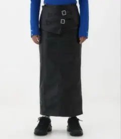 BEEDEN⭐︎VEGAN LEATHER LONG SKIRT